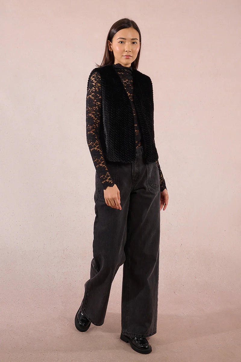 winter cropped vest