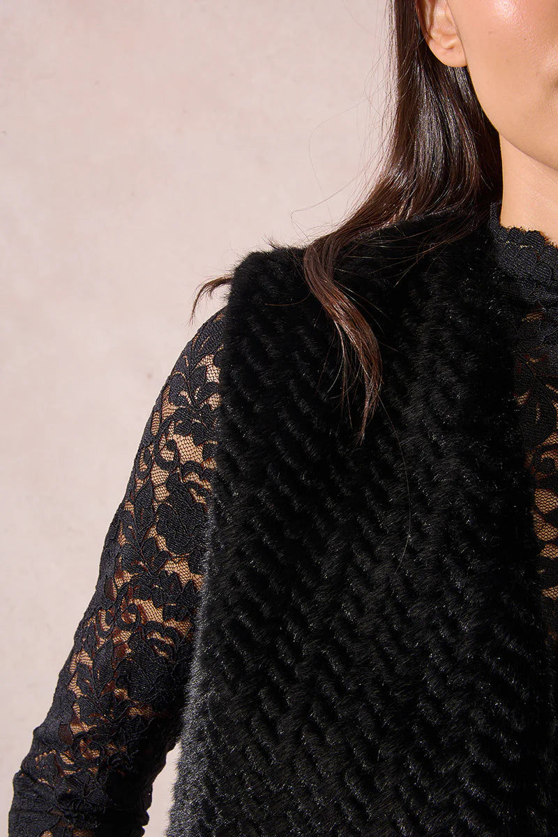 winter cropped vest
