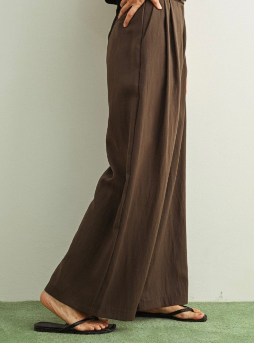 Espresso Flow Trouser
