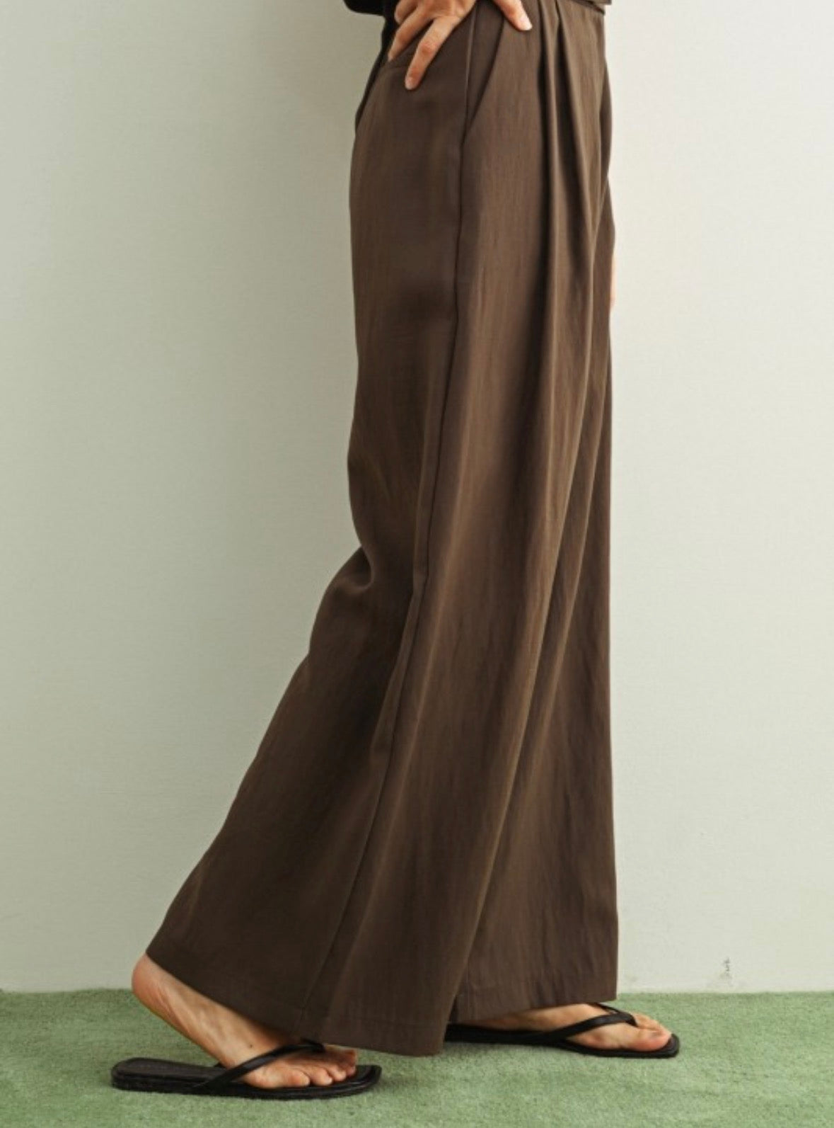 Espresso Flow Trouser