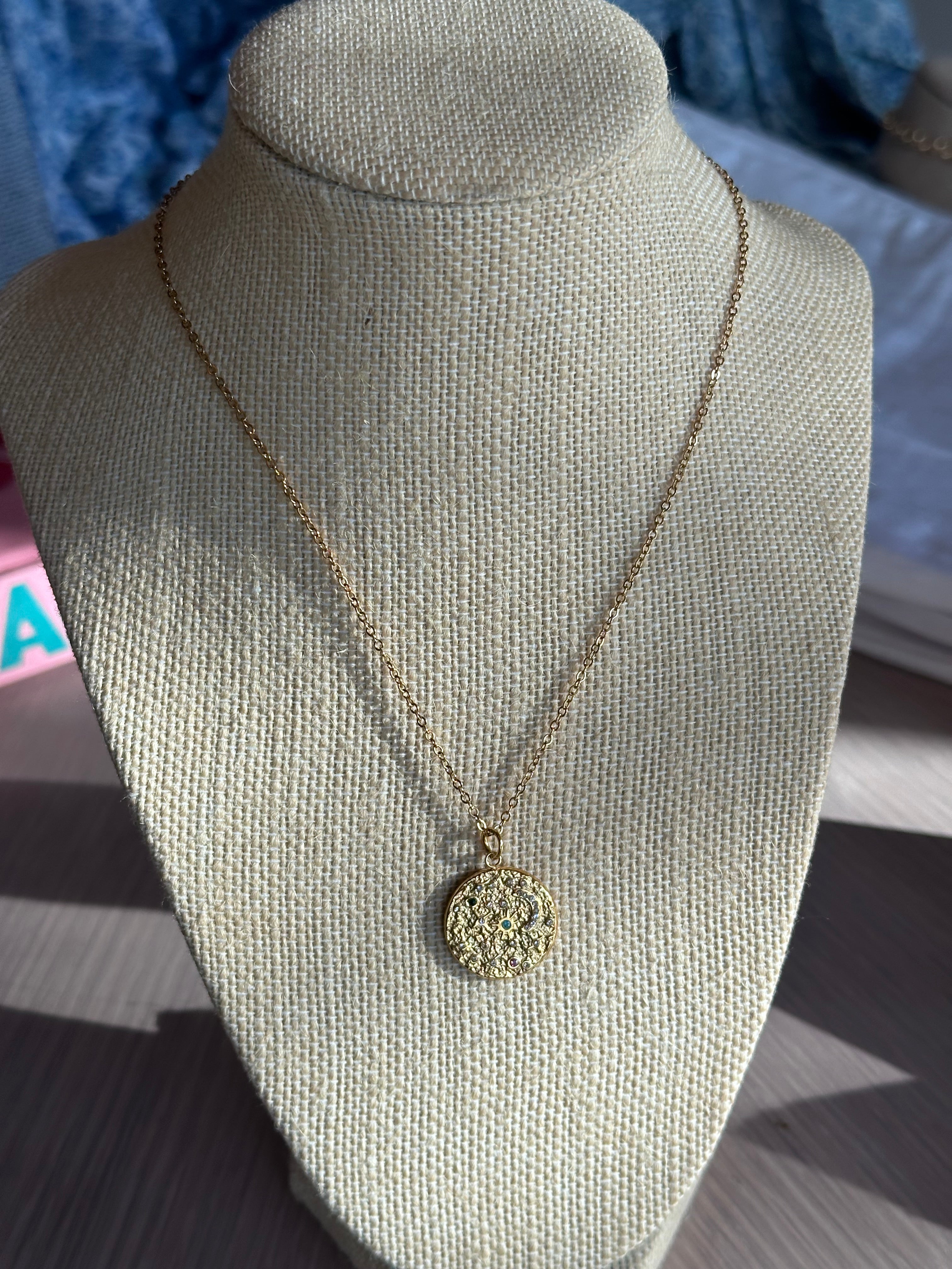 Starburst chain necklace