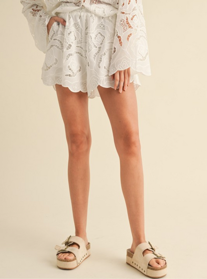 Flora pattern short